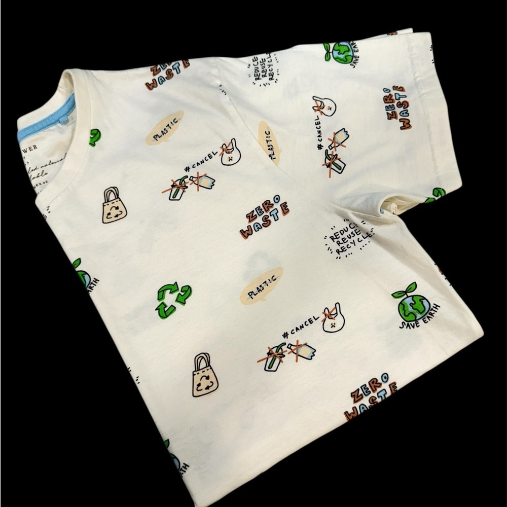 Denim & Flower Ricky Singh 100% Recycled Eco Proud Tee (L) EUC